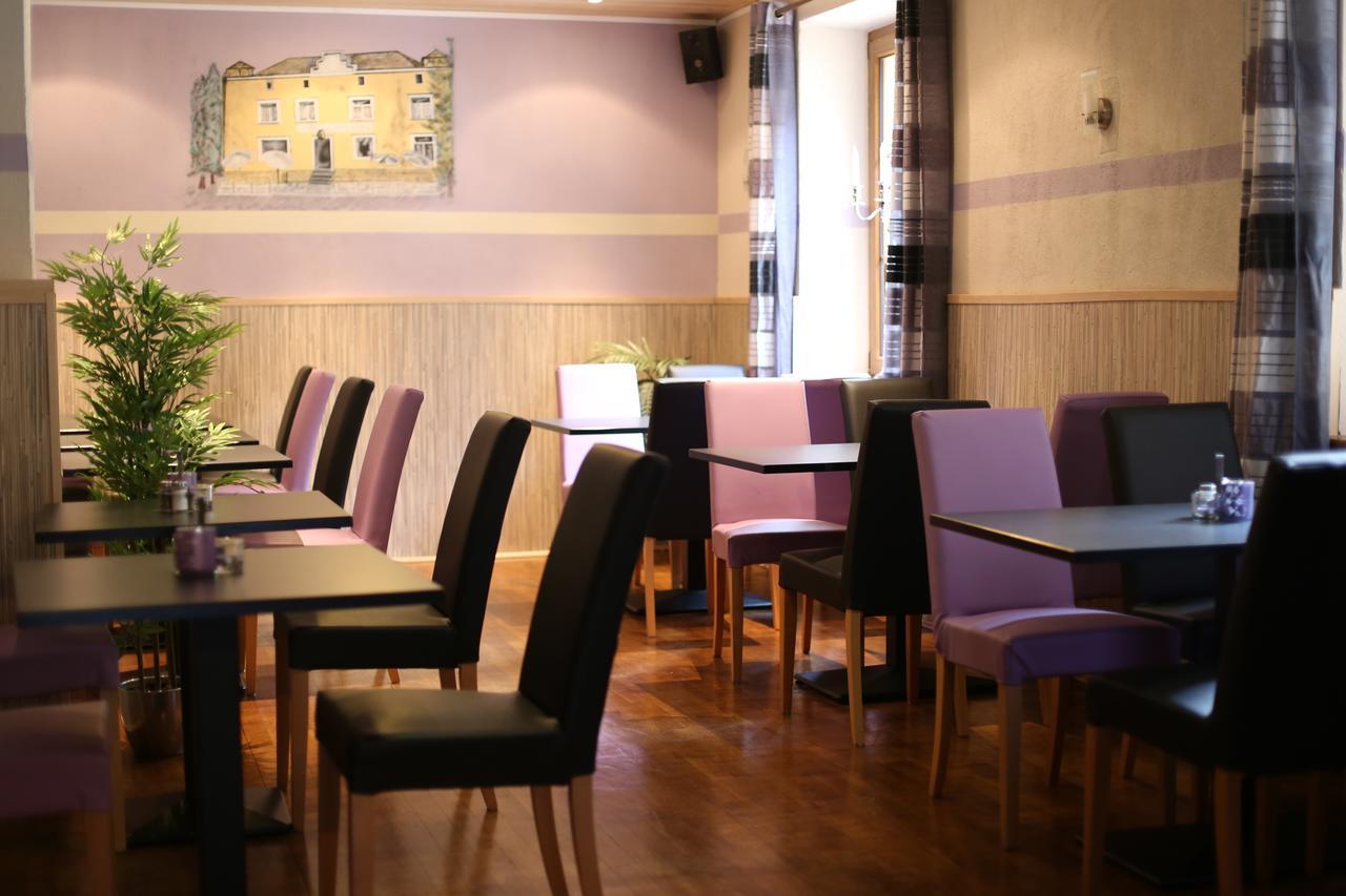 Guesthouse Um Willspull Michelau Екстериор снимка